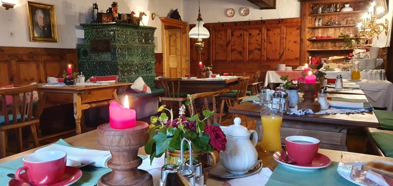 Braeugasthof Халстат Екстериор снимка