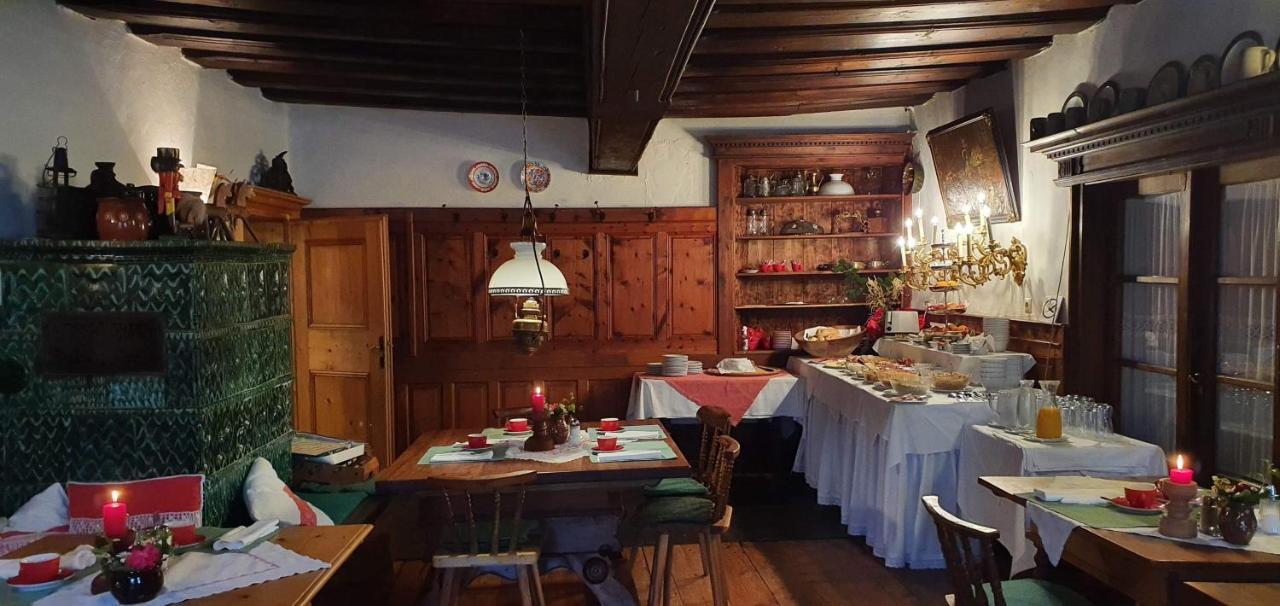 Braeugasthof Халстат Екстериор снимка